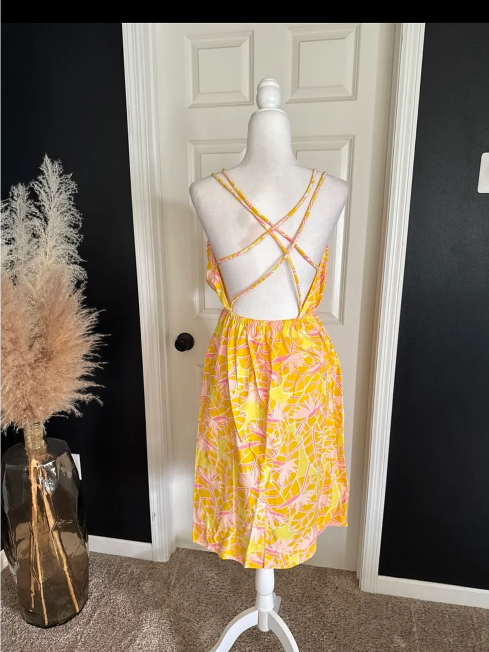 Vintage Lilly Pulitzer “The Lilly” 70’s Vibrant Tropical Print Midi Dress Medium - Picture 5 of 12